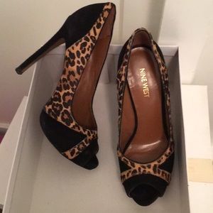 Nine West leopard black pumps size 7 1/2